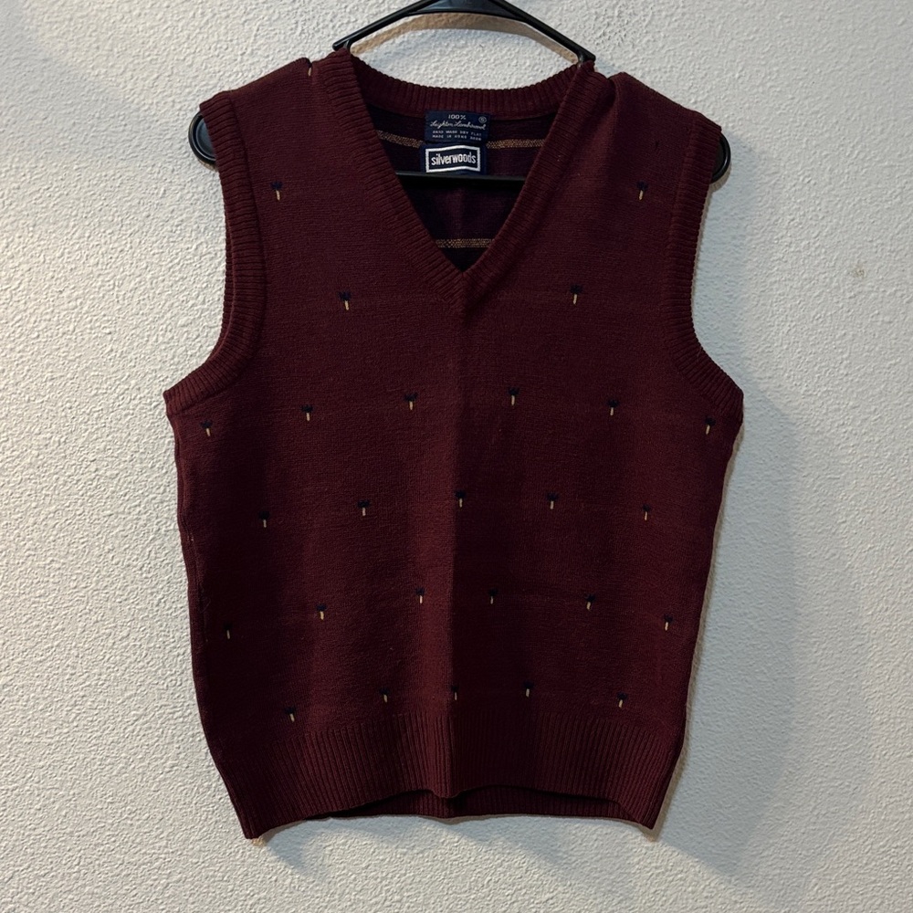 VTG Silverwood Men's V-Neck Burgundy Sweater Vest